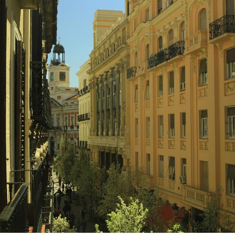 Suites You Zinc - Apartment mit 2 Schlafzimmern und Balkon (5-6 Erwachsene) - 2