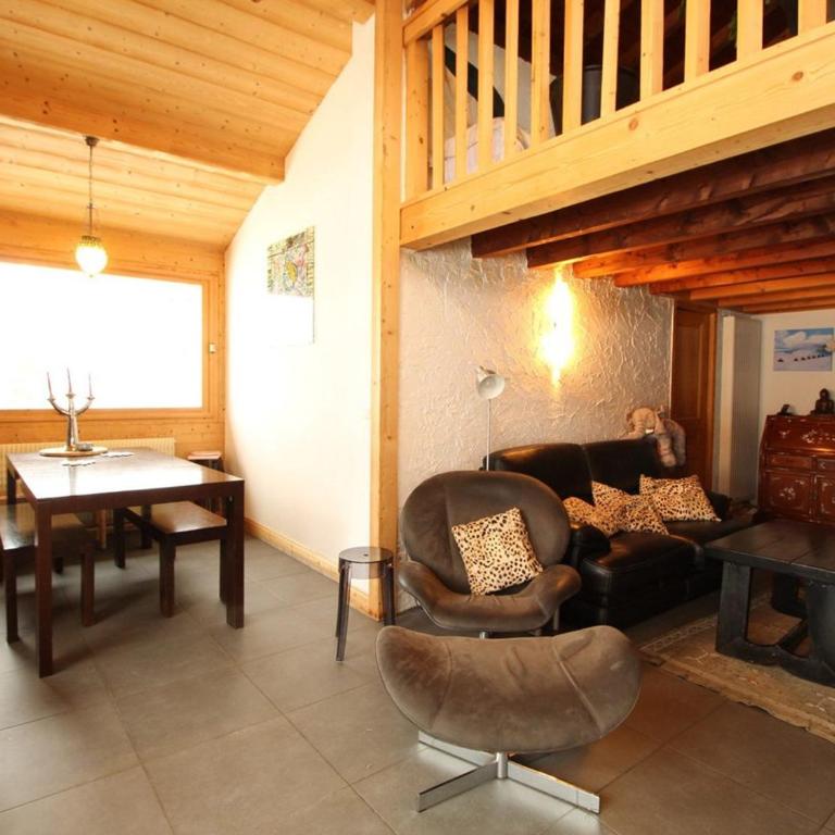 Chalet 8 pers, 3 ch + mezzanine, au pied des pistes, WIFI, PARKING - FR-1-572-33 - Chalet (8 Adultes) - 1