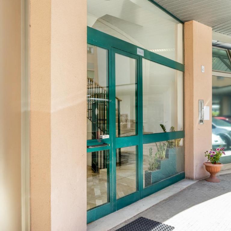 Piazza Mazzini Appartamento Ampio e luminoso vicino al mare - Apartment mit 2 Schlafzimmern mit Balkon und Terrasse - 18