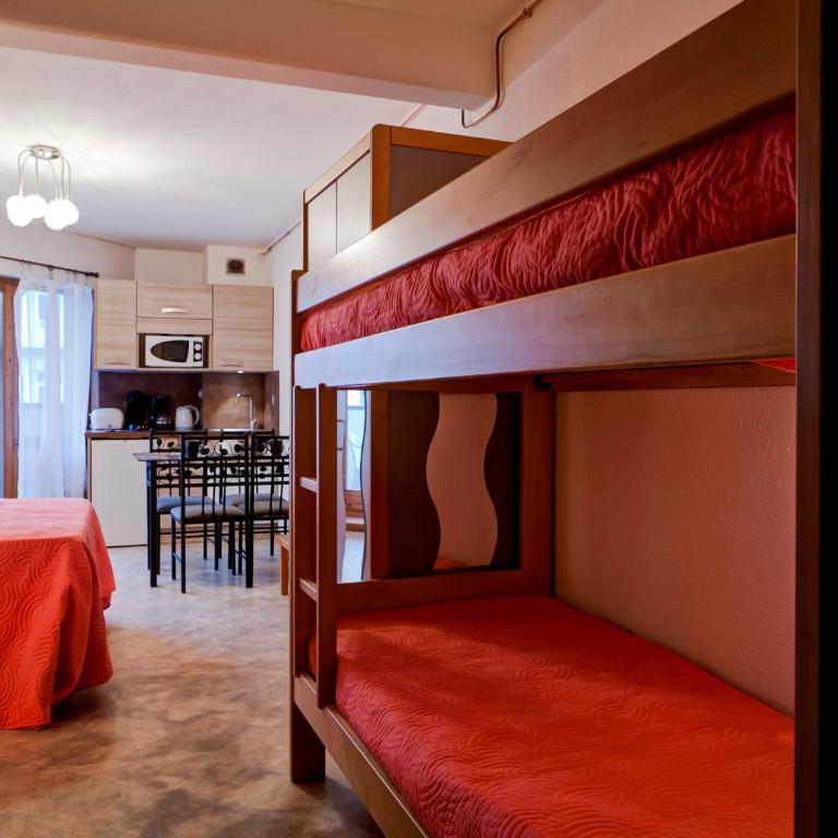 Studio rénové 2* pour 4 pers, Brides-les-Bains, avec Wifi et parking - Studio - 17