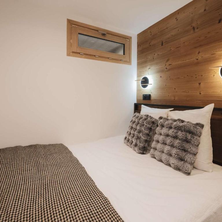 Charmant appartement rénové, cosy, pour 4 pers., exposé sud, skis aux pieds, proche commerces - FR-1-545-43 - Apartment - 11