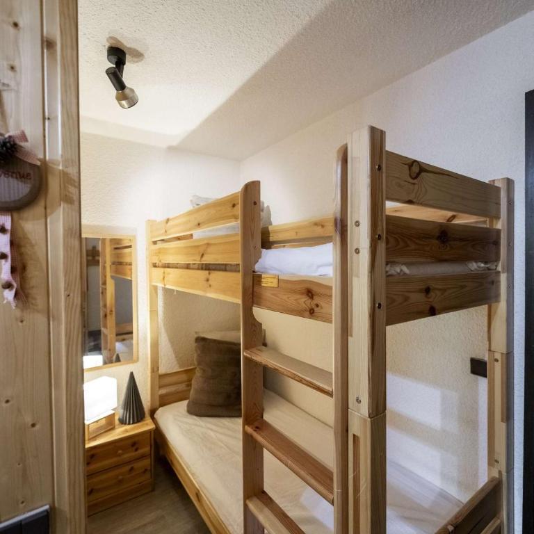 Charmant appart 4 pers. 31m² au cœur de la montagne, avec véranda panoramique et équipements inclus - Apartment mit 1 Schlafzimmer - 7