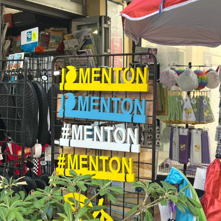 Welcome in the cozy blue nest pedestrian Menton - Studio - 47