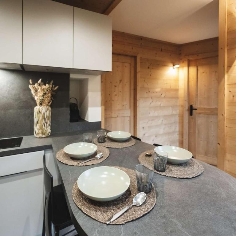 Appartement rénové 34m², 4 pers, 2 ch, au cœur de Val Thorens avec accès pistes et WIFI - FR-1-545-29 - Appartement (4 Adultes) - 8