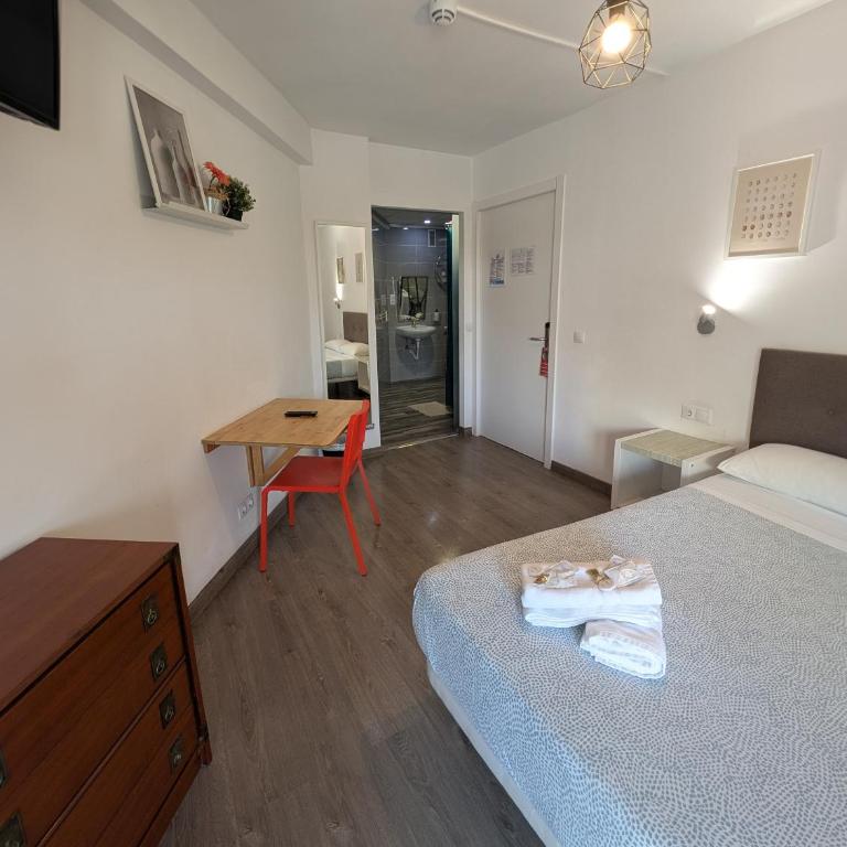 Pensión La Estrella - Habitación Doble con baño privado - 4