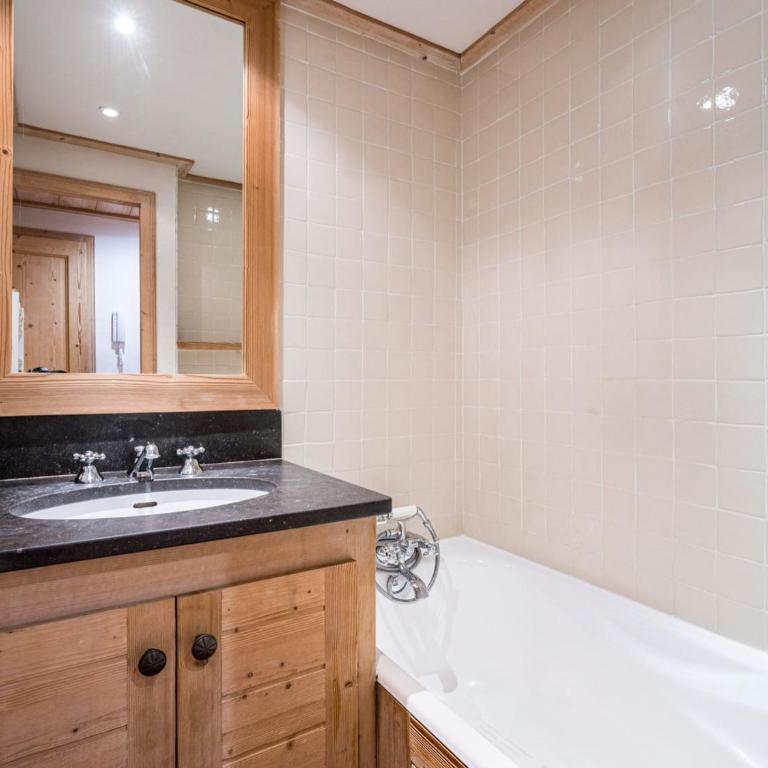 Charmant Appartement au Chatelard, Val-d'Isère, Accès Direct aux Pistes, Parking Inclus - Appartement 1 Chambre - 13