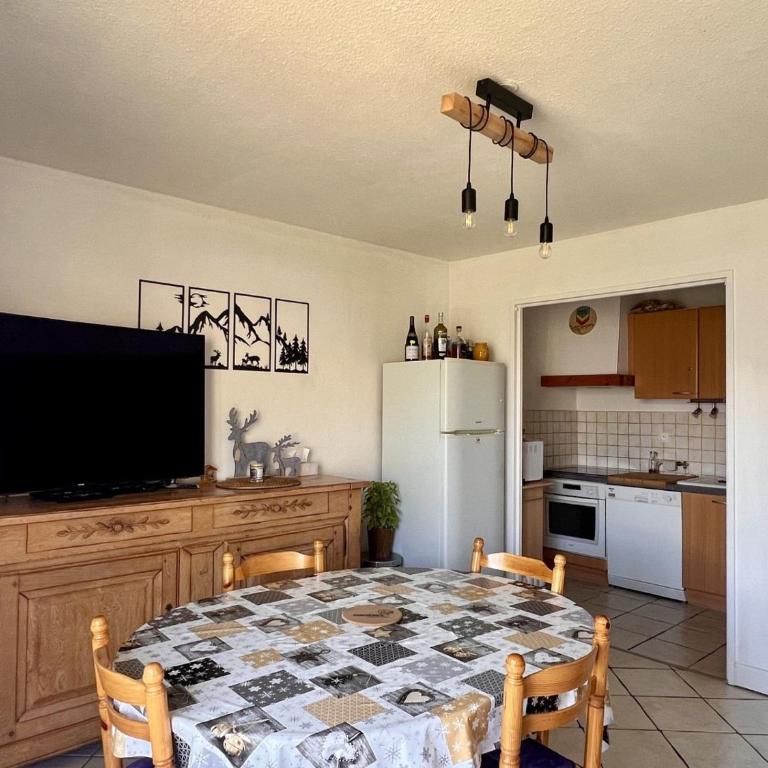 Appartement 3 pièces 6 pers - Animaux admis, proche pistes - FR-1-636-234 - Appartamento - 11