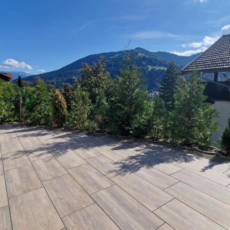 Sonnige und großzügige Terrassenwohnung mit Bergblick - Apartment mit 1 Schlafzimmer - 13