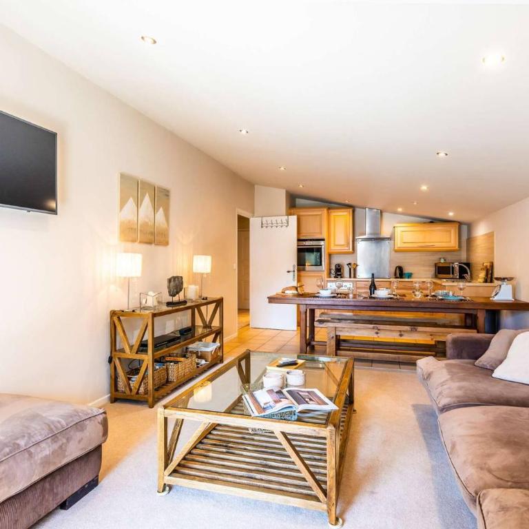 SCHUSS D4 - Three-Bedroom Apartment - 6