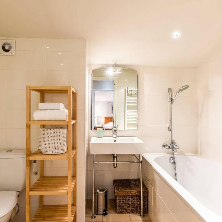 SCHUSS D4 - Three-Bedroom Apartment - 7