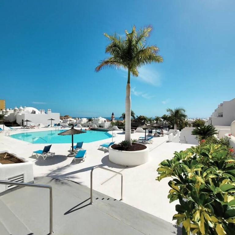 Suite adeje paradise with private jacuzzi - Three-Bedroom Apartment - 1