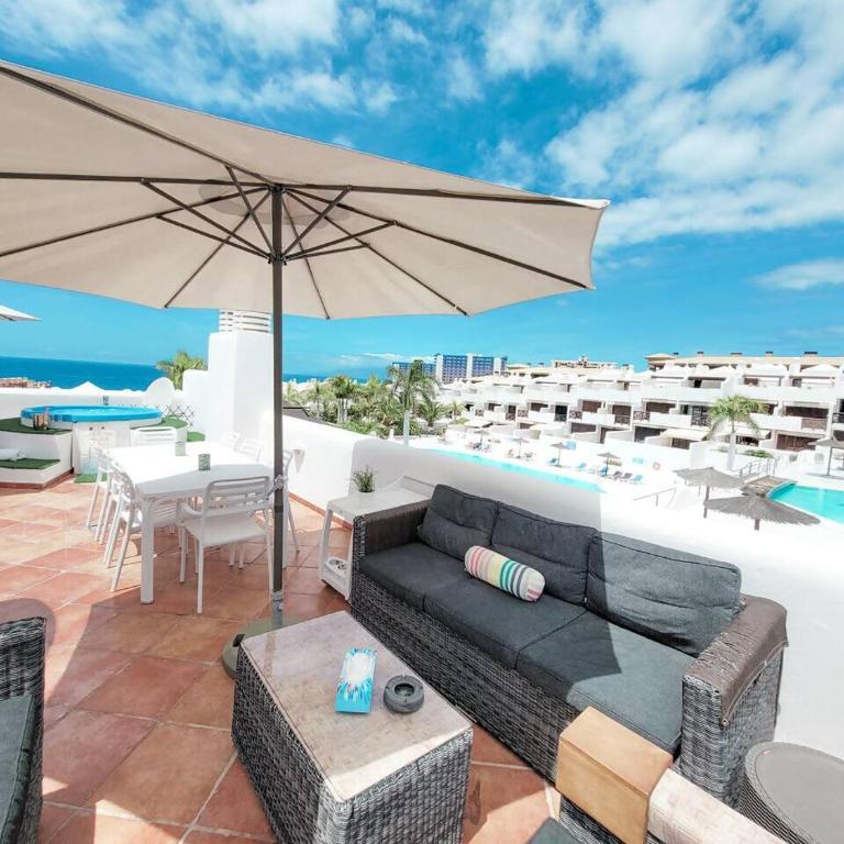 Suite adeje paradise with private jacuzzi - Three-Bedroom Apartment - 6