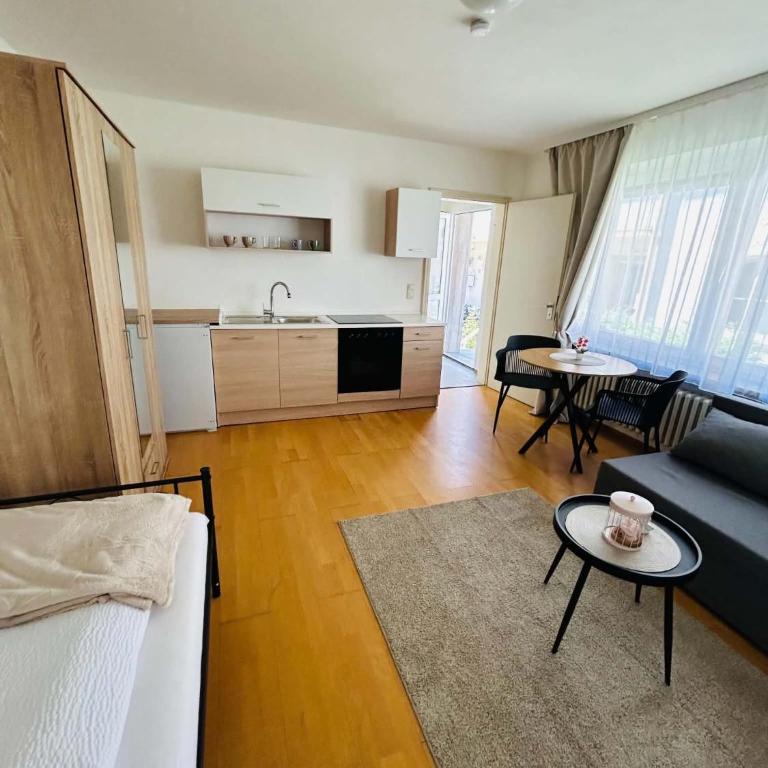 Adria Apartmani - Apartment - 1
