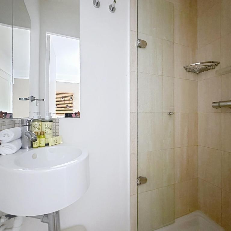 Two en-suite bedroom apartment on La Croisette - Sea view - Appartement - 15