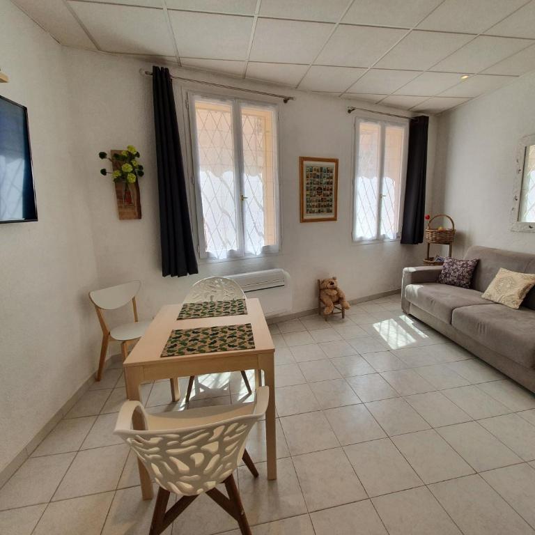 Le Suquet 22 - 2 Pièces, Quartier Historique, très Calme, Plage, Parking - Appartement 1 Chambre - 4