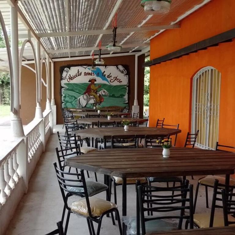 Casa quinta A lo de Jose - Two-Bedroom House - 26