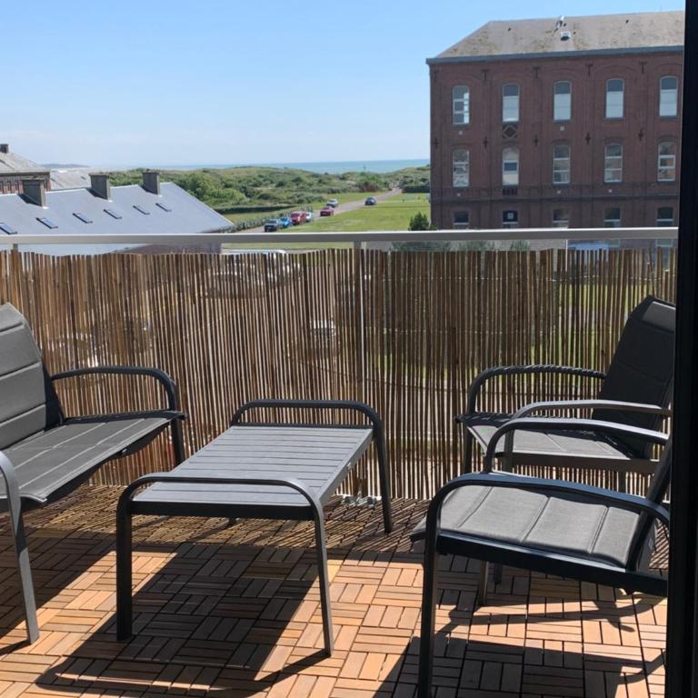 Les Terrasses du Phare, vue mer et accès direct plage, garage, accès PMR - Appartement - Vue sur Mer - 9