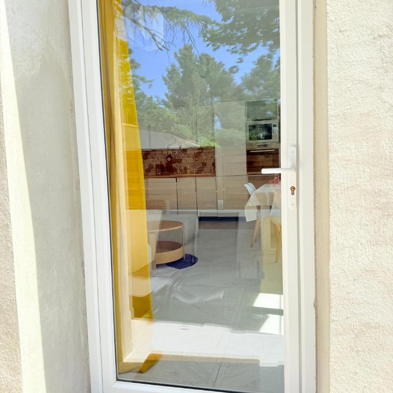 Maison Mer, Campagne et ville Calme au soleil avec jacuzzi - Ferienhaus mit 4 Zimmern - 3