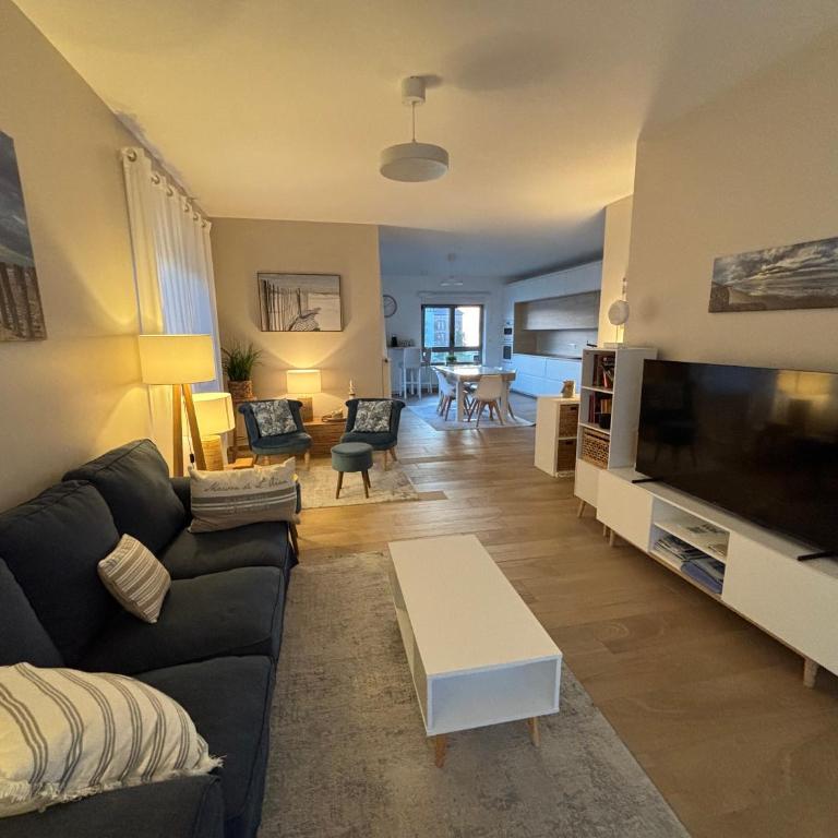Les Terrasses du Phare, vue mer et accès direct plage, garage, accès PMR - Appartement - Vue sur Mer - 4