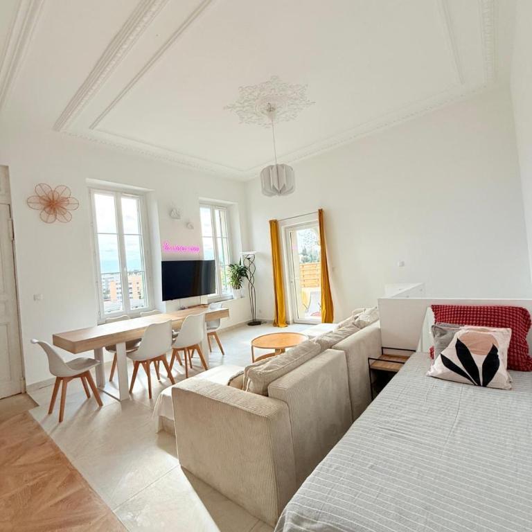 Maison Mer, Campagne et ville Calme au soleil avec jacuzzi - Ferienhaus mit 4 Zimmern - 27