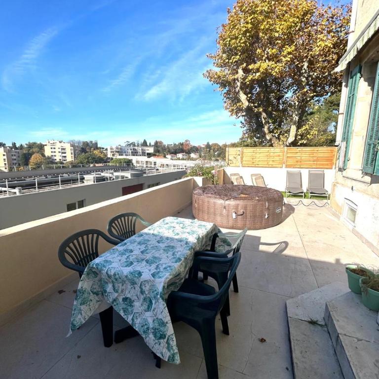 Maison Mer, Campagne et ville Calme au soleil avec jacuzzi - Ferienhaus mit 4 Zimmern - 36