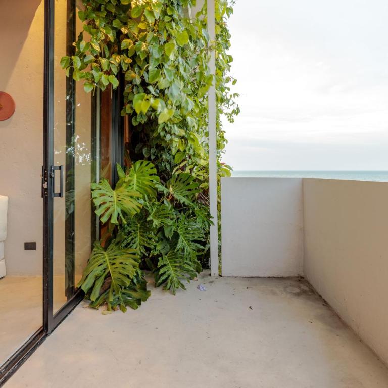 Bondo Hometel - Habitación Familiar con vistas al mar - 32