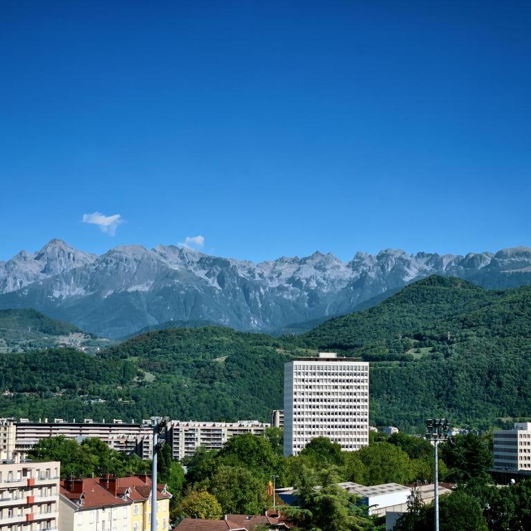 Le Belledonne, 3 chambres, parking privé, vue montagne - Appartement 3 Chambres - 3