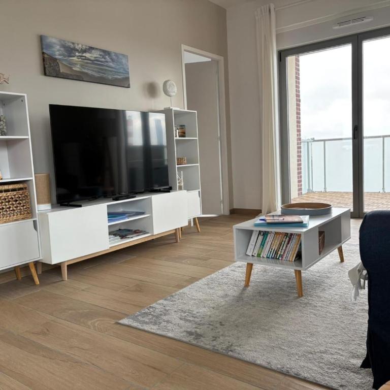 Les Terrasses du Phare, vue mer et accès direct plage, garage, accès PMR - Appartement - Vue sur Mer - 17
