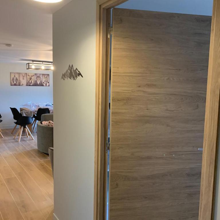10 couchages, 80m2 de confort et les pistes a 2 pas bienvenue à Varsea - Appartement 3 Chambres - 14