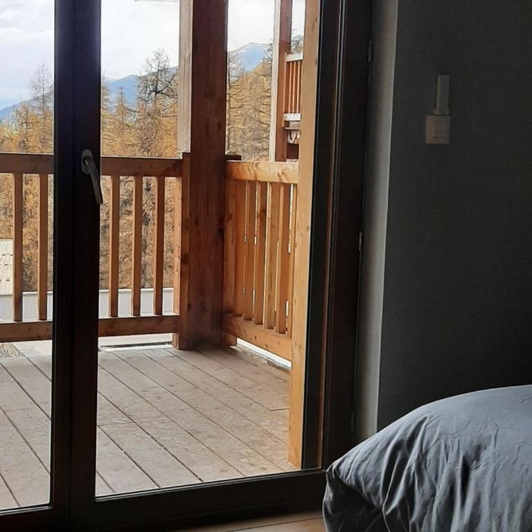 10 couchages, 80m2 de confort et les pistes a 2 pas bienvenue à Varsea - Appartement 3 Chambres - 29