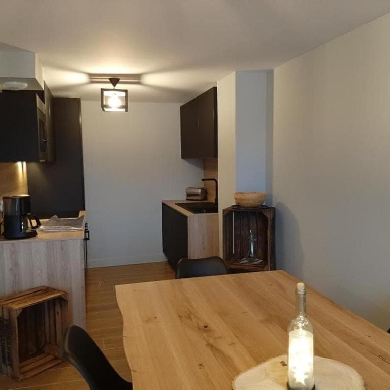 10 couchages, 80m2 de confort et les pistes a 2 pas bienvenue à Varsea - Appartement 3 Chambres - 40