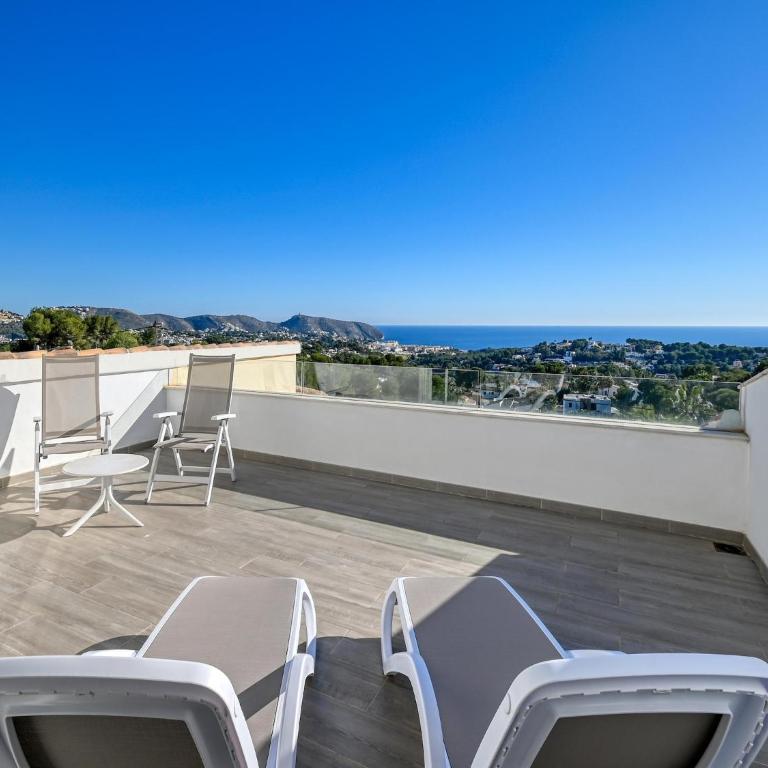 Unique villa in Moraira with infinity pool - Villa de 3 dormitorios - 2