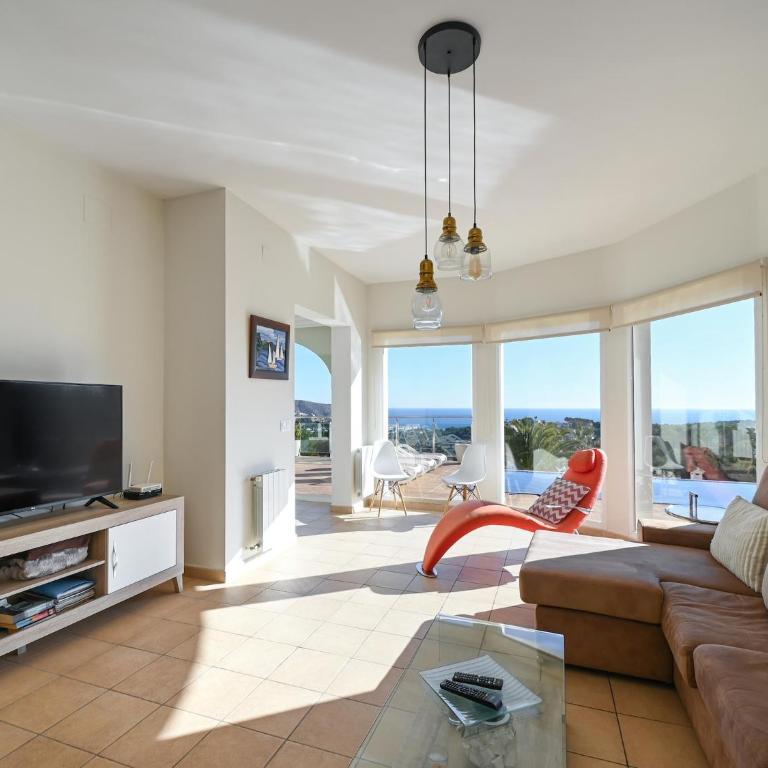 Unique villa in Moraira with infinity pool - Villa de 3 dormitorios - 24