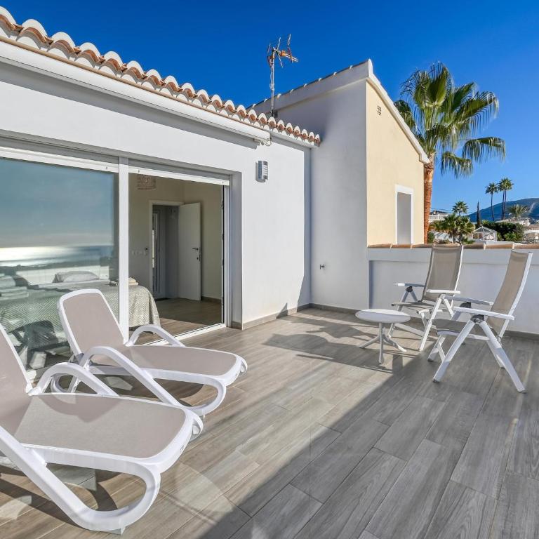 Unique villa in Moraira with infinity pool - Villa de 3 dormitorios - 27