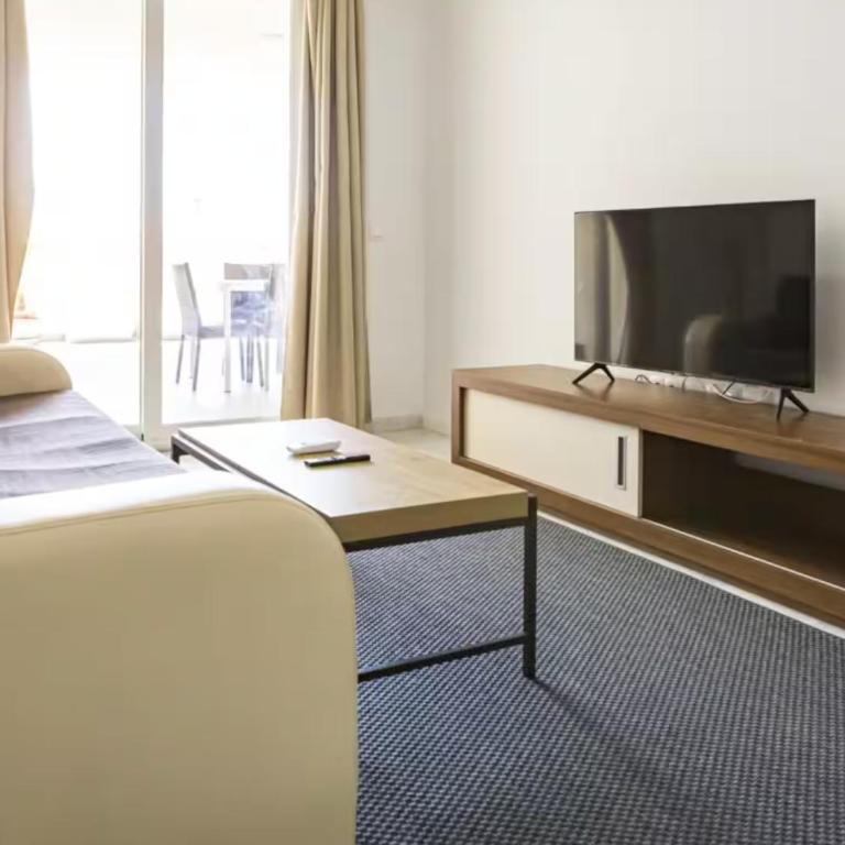 LP-Tranquil Apartment with Private Terrace by TuriVida FN - Apartamento de 2 dormitorios - 9