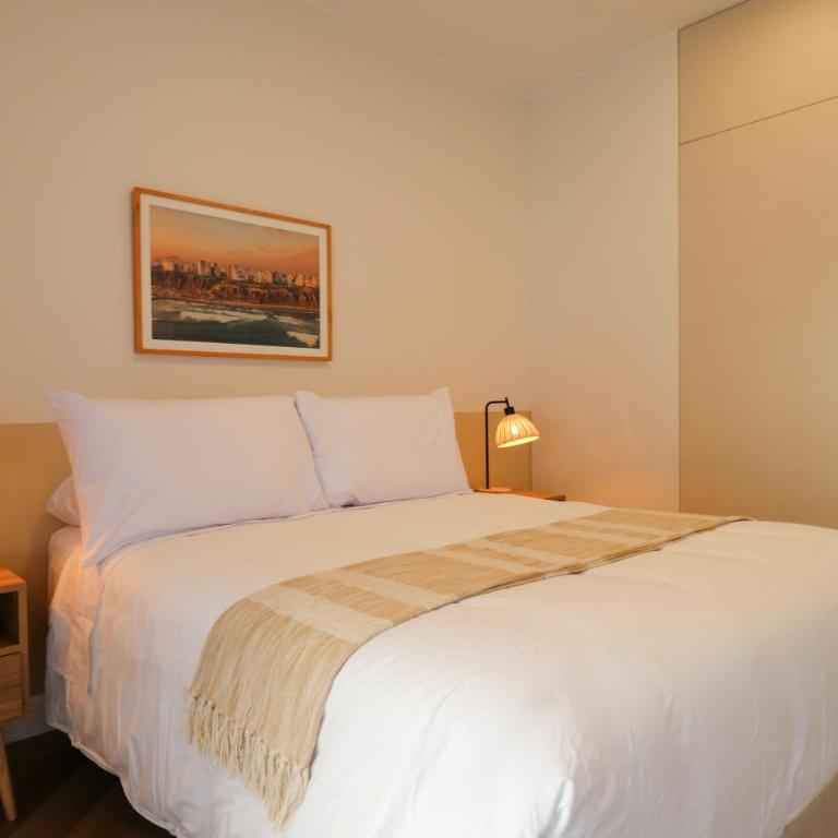 Lord Cochrane by Wynwood House - Two-Bedroom Apartment with Balcony - 21