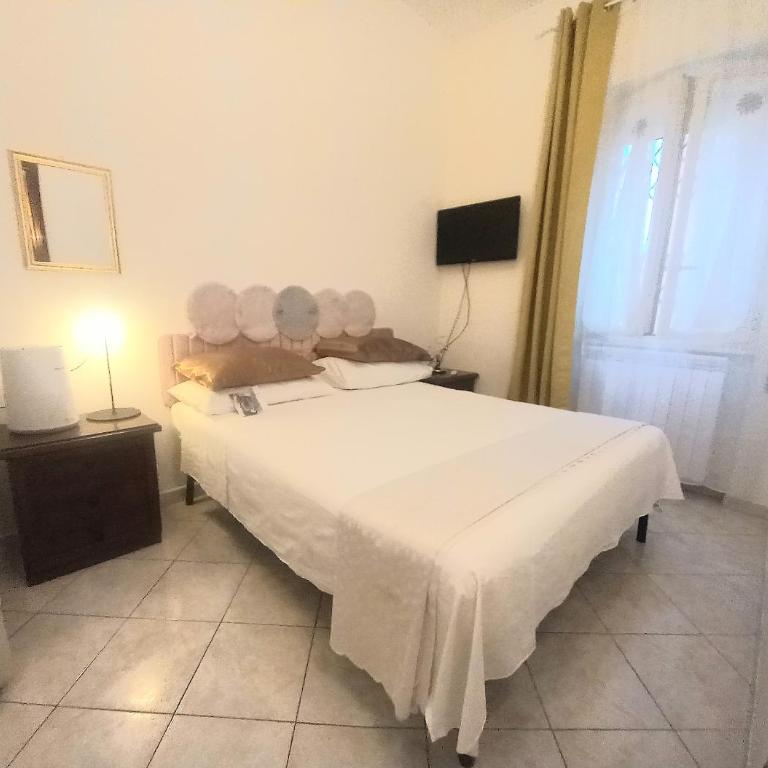 La Fenice - Camera Matrimoniale - 9
