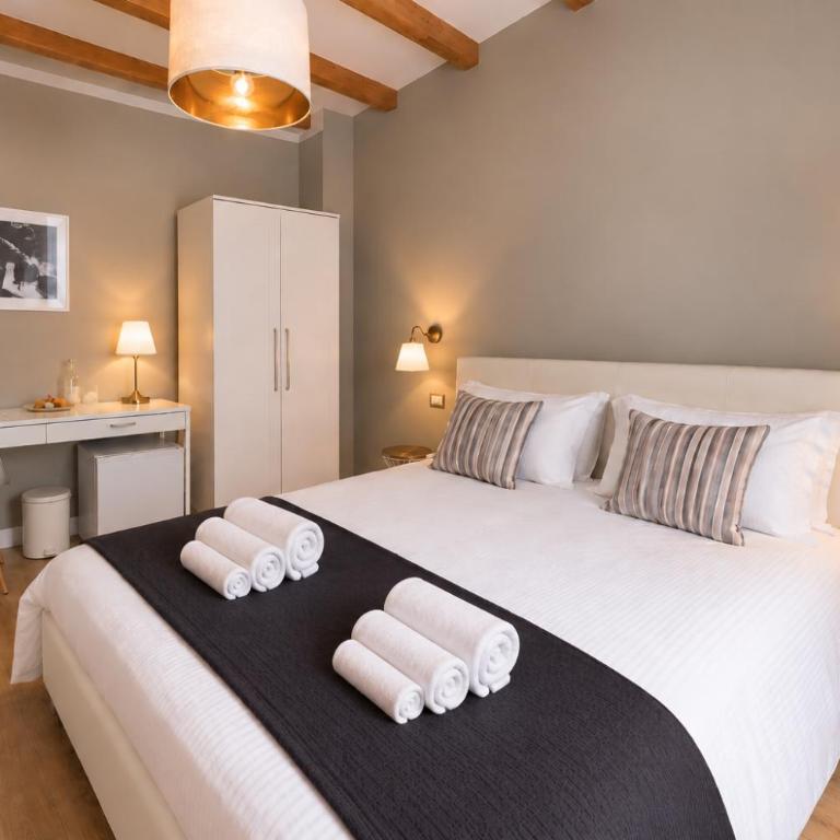 Manno Rooms Affittacamere - Camera Matrimoniale Superior - 9