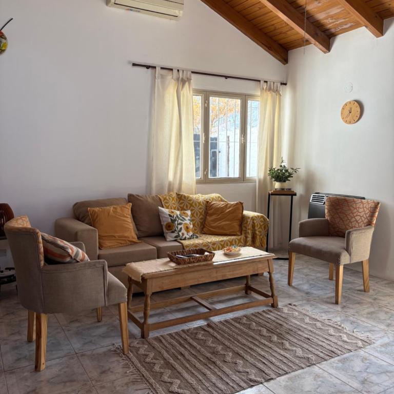 La Casa de Alicia - Three-Bedroom House - 4