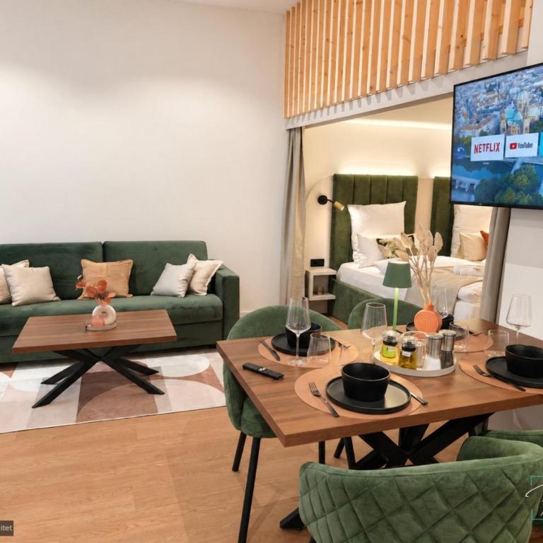 Homely Stay City Apartments - Studio mit Terrasse - 9