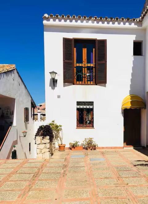 Fantastic 3-bedroom Home & Terrace close to Beach - Apartment mit 3 Schlafzimmern und Meerblick - 2