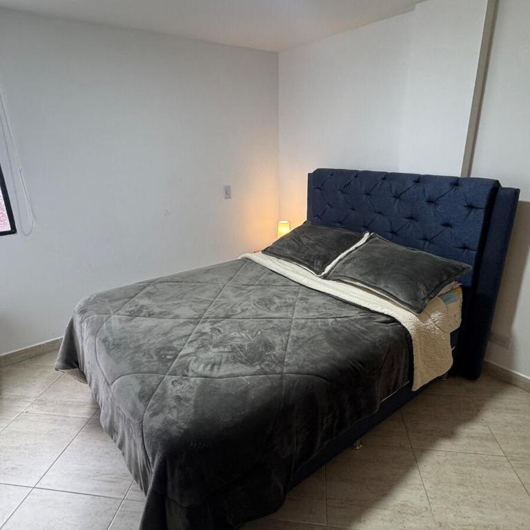 Cómodo apartamento 2do piso a pasos del estadio - Apartamento de 1 dormitorio - 20