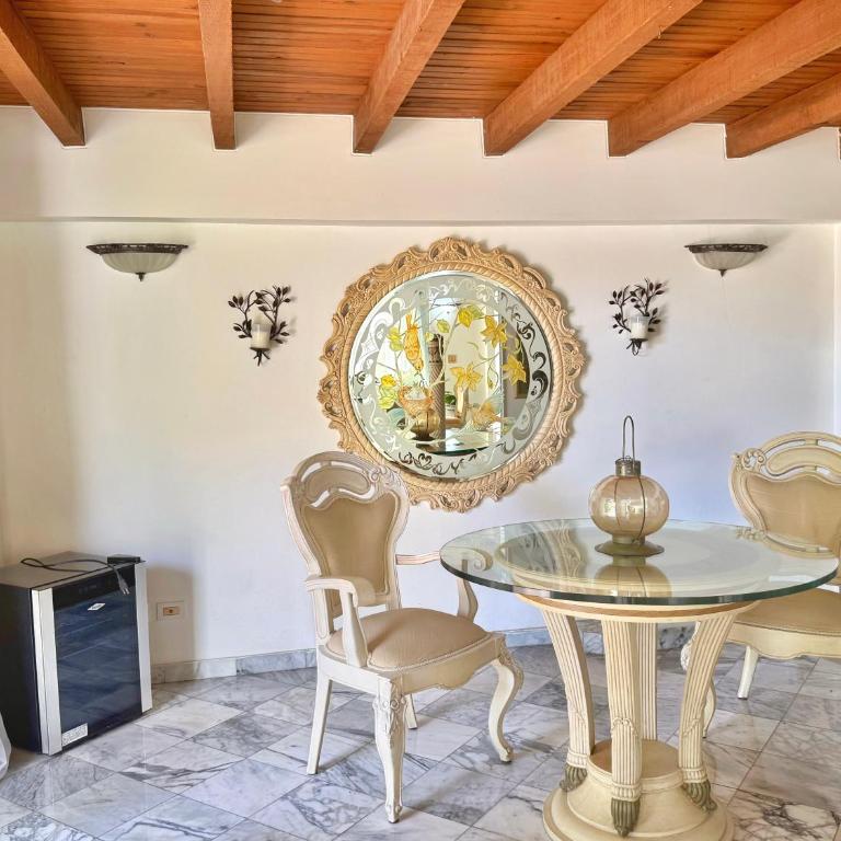 Villa boutique con piscina y vehículo - Casa de 4 dormitorios - 10