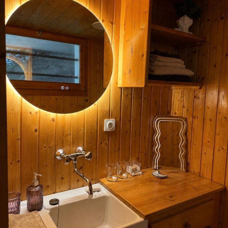 Chambre privée indépendante au cœur du Chablais - Chambre Double avec Salle de Bains Privative - 2