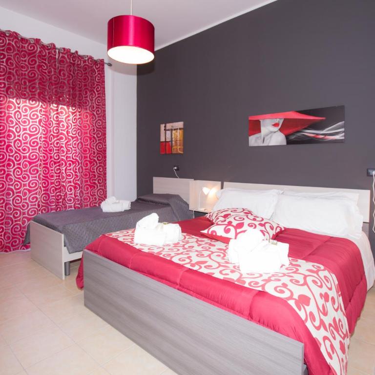 B&B Albergo Sicilia City Center - Camera Matrimoniale con Balcone - 2