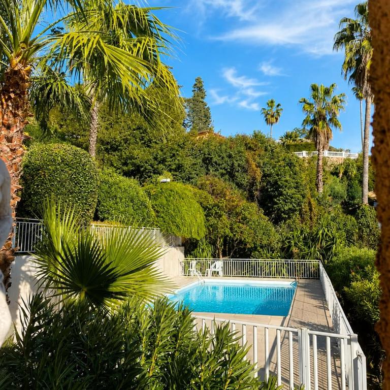 Lofté - Stunning sea view, loft styled apartment - Appartement 2 Chambres avec Balcon et Vue sur la Mer - 4