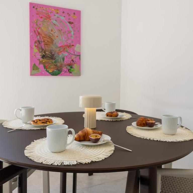 Beach 5 min walk, bright, air conditioning, cinema - Appartement 2 Chambres - 3
