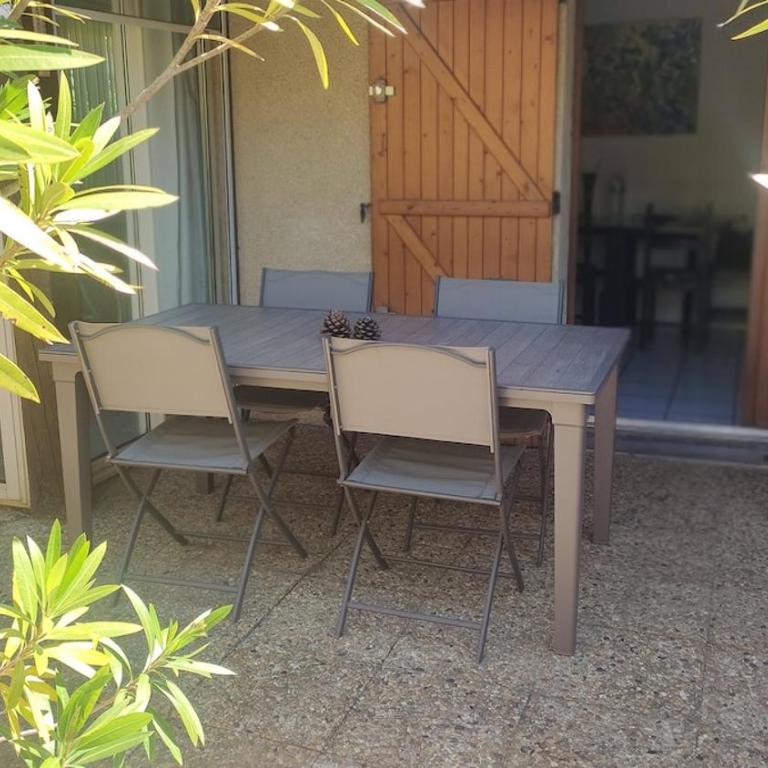 maison de vacances climatisée 5 pers avec piscine commune et vélos - Casa de 2 dormitorios - 6