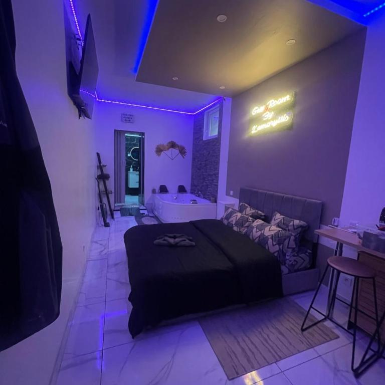 Suites&Spa 2 Suites 2 Jacuzzi 1 Sauna by L Amaryllis - Appartement 2 Chambres - 3