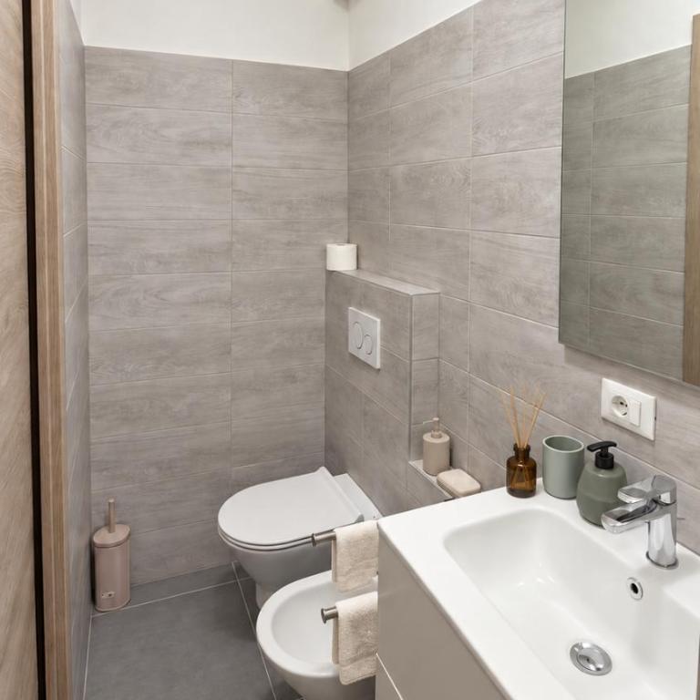 Trotter Apartments - Apartment mit 1 Schlafzimmer und Balkon - 1